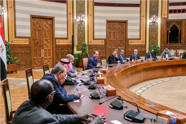 الرئيس السيسي يستقبل أعضاء الأمانة العامة لاتحاد الصحفيين العرب