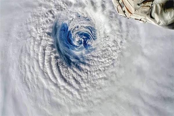 الإعصار فريدي
