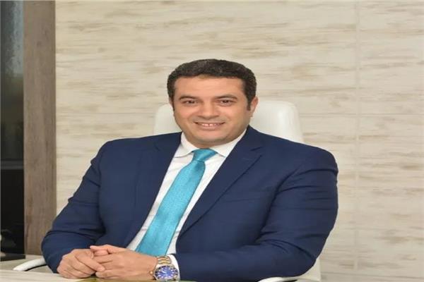 إدريس محمد رئيس مجلس إدارة شركة آكام للتطوير العقاري