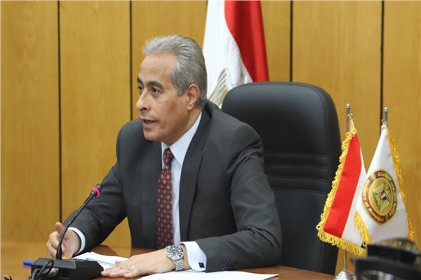  وزير القوى العاملة الاسبق حسن شحاتة
