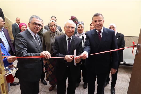  جامعة عين شمس يشهد عدداً من الافتتاحات بكلية الطب