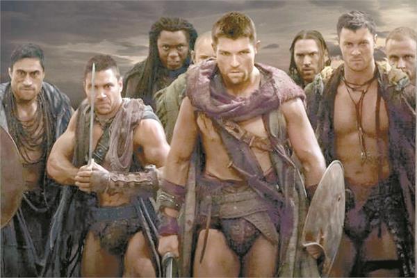 مشهد من المسلسل العالمى «Spartacus»