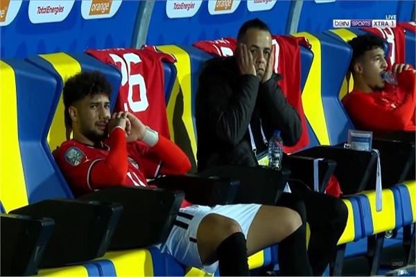 الحزن يخيم على لاعبو منتخب مصر للشباب بعد الخروج من البطولة