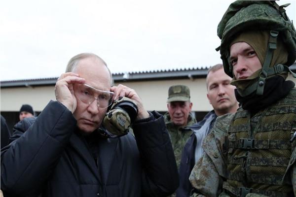 بوتين أثناء زيارته لمركز تدريب عسكرى فى منطقة ريازان بروسيا
