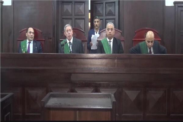 هيئة المحكمة برئاسة المستشار بهاء الدين المري