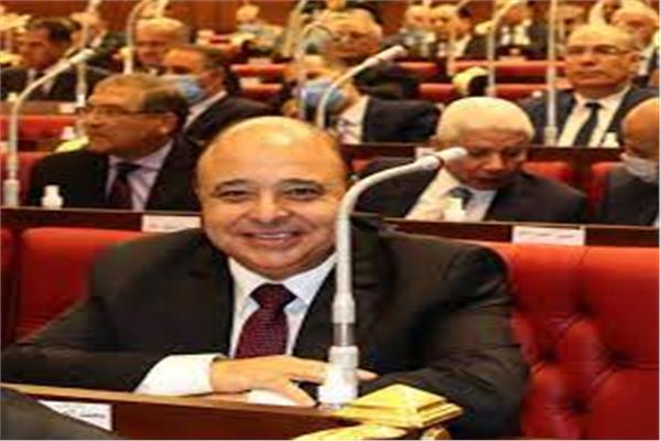 النائب الدكتور حسين خضير وكيل لجنة الصحة بمجلس الشيوخ