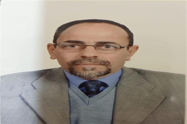  الدكتور عبد المجيد مبروك ابودهب رئيس قسم بحوث البصل بمعهد بحوث المحاصيل الحقلية