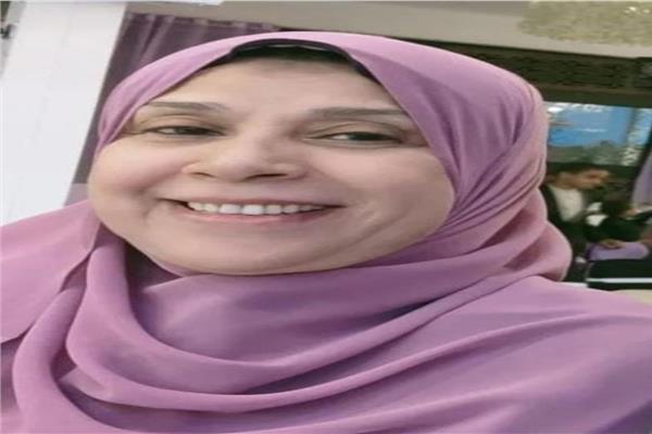 عزيزة أحمد عمر الأم المثالية الثانية على مستوى الجمهورية