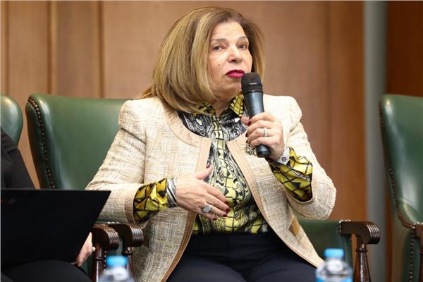 النائبة سناء السعيد عضوة المجلس القومي للمرأة