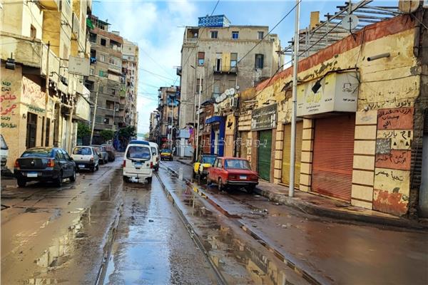 الشمس الكبيرة تضرب الإسكندرية بأمطار غزيرة ورياح لليوم الثاني
