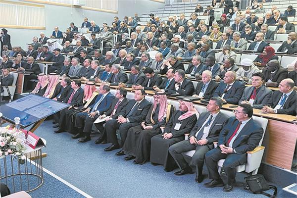  جانب من الحضور الكبير لرؤساء الجامعات العربية لمؤتمر اتحاد الجامعات العربية بتونس