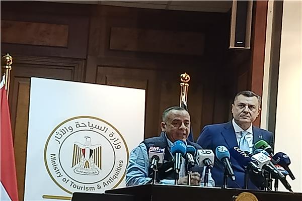 مصطفى وزيري الامين العام لمجلس الاعلى للاثار