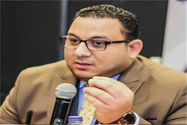 الدكتور كريم عادل، «الأمين العام المساعد لحزب الجيل الديمقراطي للشئون الاقتصادية»
