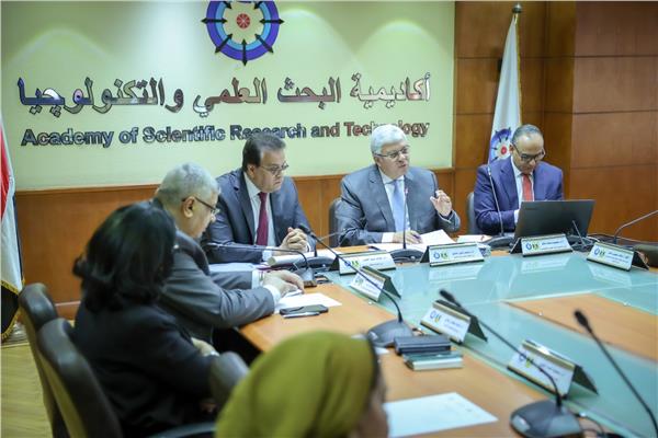 وزير الصحة يشارك في الاجتماع الثالث لمجلس إدارة مشروع الجينوم المصري