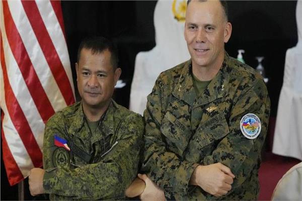 أكبر مناورة عسكرية بين الفلبين وأمريكا