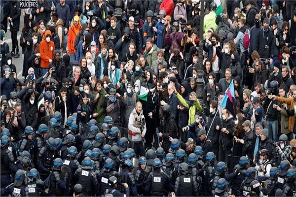 مليون متظاهر في فرنسا