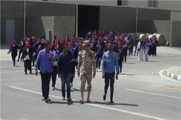 جامعة المنيا تُنظم زيارات ميدانية لطلابها للمشروعات القومية بالمحافظة
