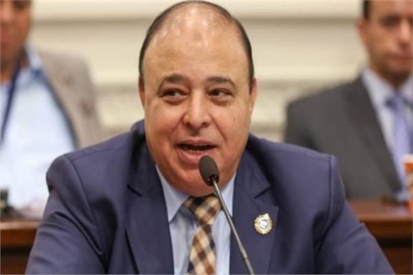 النائب الدكتور حسين خضير وكيل لجنة الصحة بمجلس الشيوخ