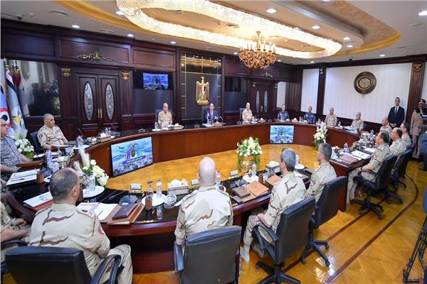  الرئيس السيسي يترأس اجتماعاً للمجلس الأعلى للقوات المسلحة