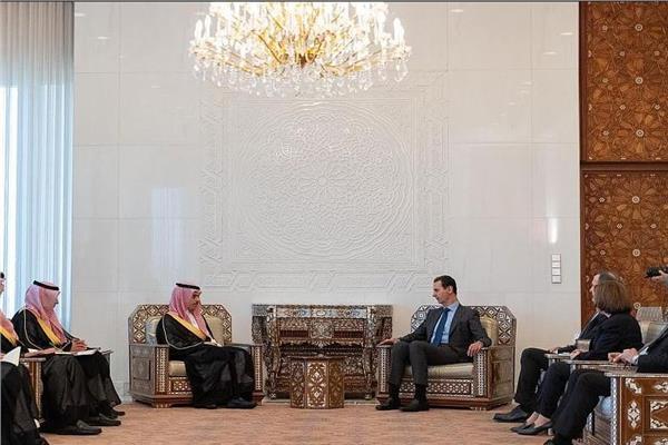 الأسد خلال استقباله وزير الخارجية السعودي 
