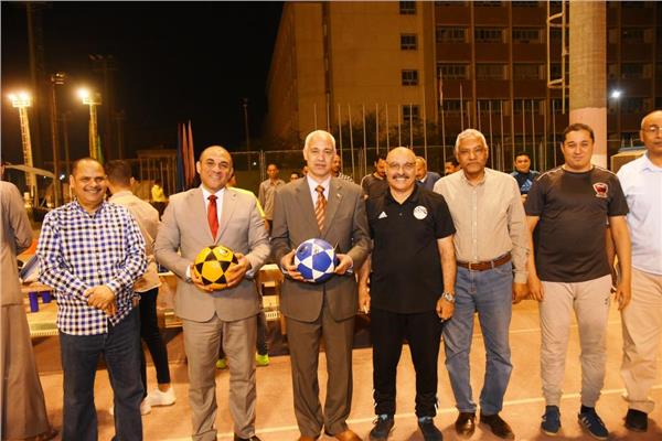 جامعة أسيوط تنظم دورة رمضانية في كرة القدم الخماسية 