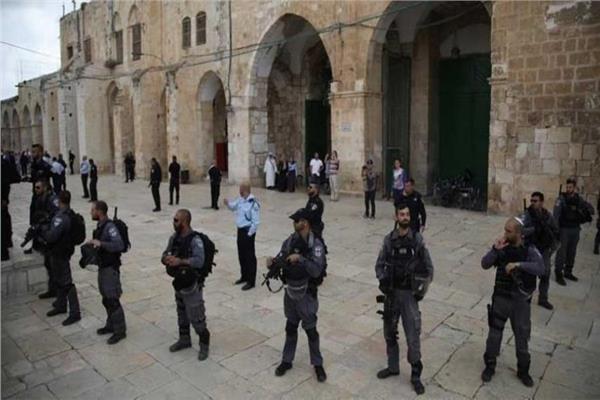 اعتداء شرطة الإحتلال على المسجد الأقصى 