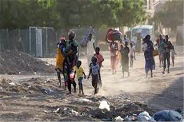 نزوح السودانيين بسبب الاشتباكات