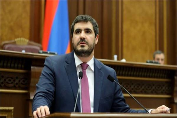 رئيس اللجنة البرلمانية الأرمينية الدائمة لشؤون التكامل الأوروبي أرمان يجويان
