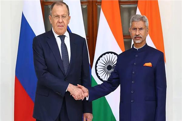 وزير الخارجية الروسي سيرجي لافروف نظيره الهندي سوبرامانيام جايشانكار