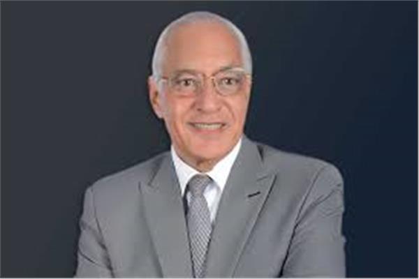 علي الدين هلال أستاذ العلوم السياسية