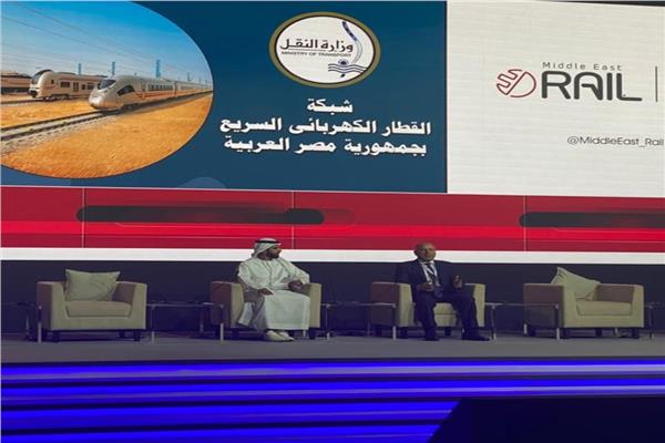 جانب من مشاركة وزير النقل في مؤتمر الشرق الأوسط للسكك الحديدية