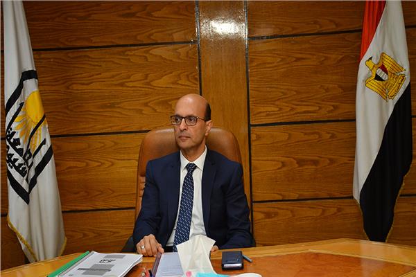 رئيس جامعة أسيوط الدكتور أحمد المنشاوي