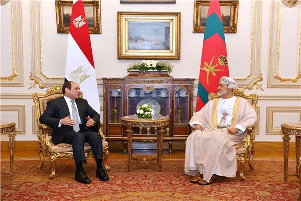 الرئيس السيسي يلتقى سلطان عمان بقصر القبة