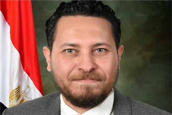 علاء عصام مقرر مساعد لجنة المحليات بالحوار الوطني