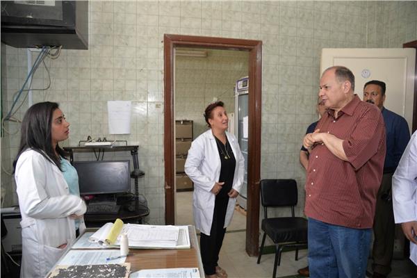 محافظ أسيوط يتفقد أقسام مستشفى صدفا المركزي لمتابعة سير العمل 