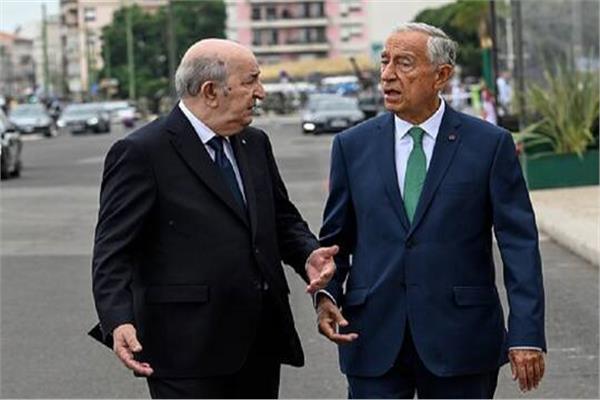 الرئيس الجزائري يمنح وسام برتبة "أثير" لنظيره البرتغالي