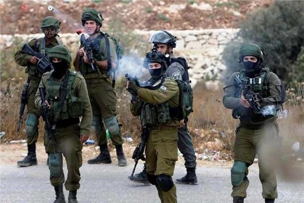قوات الاحتلال تعتدي على طلبة مدرسة بحوارة الفلسطينية