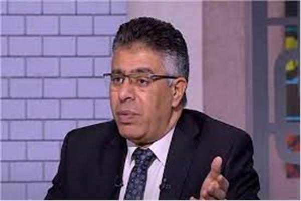 عماد الدين حسين، عضو مجلس أمناء الحوار الوطنى