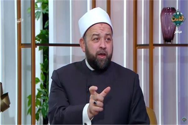 الدكتور يسري عزام الداعية الإسلامي إمام جامع عمرو بن العاص