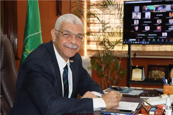 الدكتور أحمد فرج  القاصد  رئيس جامعة المنوفية