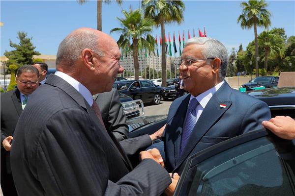 الدكتور حنفي جبالي رئيس مجلس  يلتقي  فيصل الفايز رئيس مجلس الأعيان الأردني