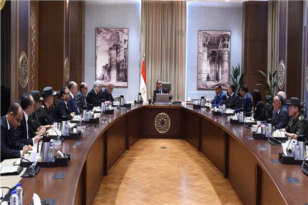 رئيس الوزراء يتابع مستجدات مشروع تطوير القاهرة الإسلامية    