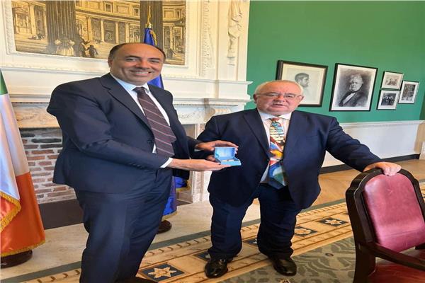سفير جمهورية مصر العربية في دبلن ورئيس البرلمان الأيرلندي