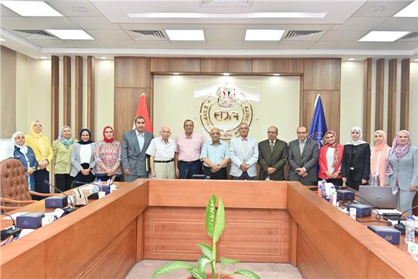 هيئة الدواء المصرية تستقبل وفدا من أعضاء مجلس بحوث