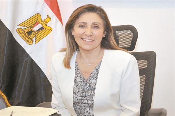 د.نيفين الكيلانى وزيرة الثقافة