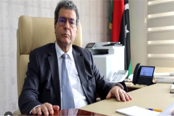  محمد عون، وزير النفط والغاز الليبي