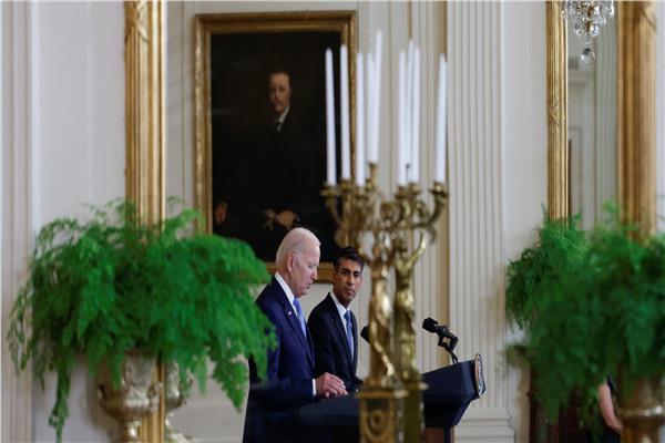 الرئيس الأمريكي جو بايدن ورئيس الوزراء البريطاني ريشي سوناك
