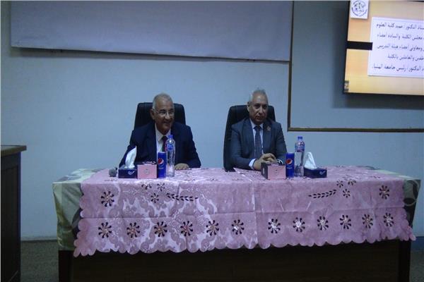رئيس جامعة المنيا يترأس مجلس كلية العلوم 
