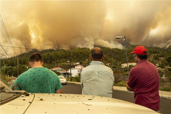 حرائق غابات لا بالما في جزر الكناري الإسبانية 
