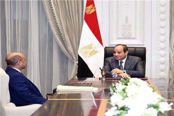 الرئيس السيسي خلال اجتماعه مع وزير العدل 
